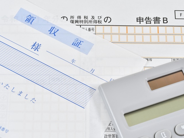 せどりの副業で確定申告が必要なケースとは?