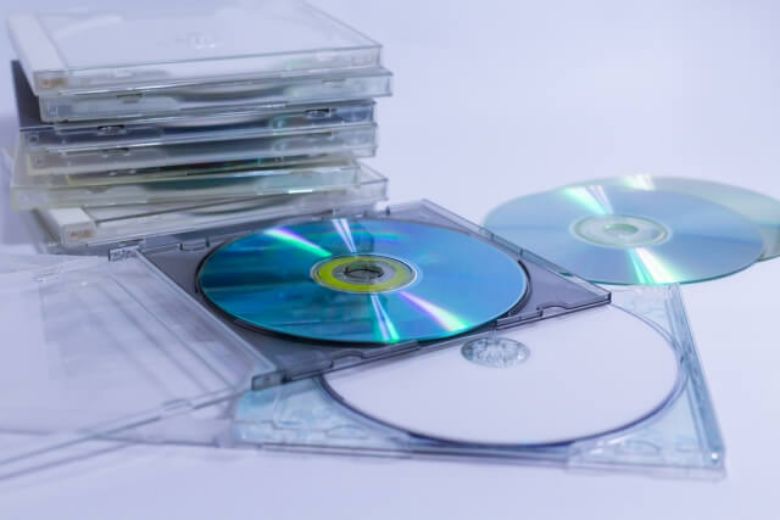 【WEB限定】CDCD転売で稼ごう!CDせどりのやり方&おすすめの商品例!