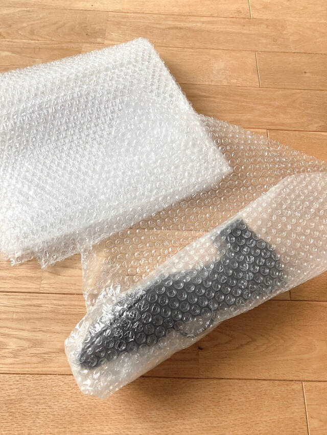 メルカリで売れた靴の梱包方法は?箱あり・箱なしの場合や安く メルカリで売れた靴の梱包方法は?箱あり・箱なしの場合や安く